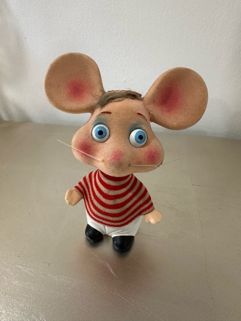 TOPO GIGIO BOBBLEHEAD, NODDER, SHAKING HEAD DOLL 6O'S ED SULLIVAN SHOW.